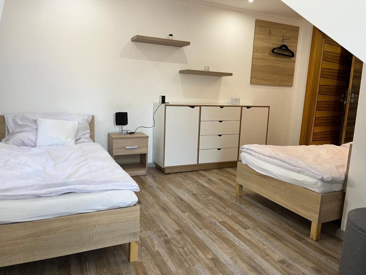 Rabbit Apartman Mosonmagyarovar Ngoại thất bức ảnh