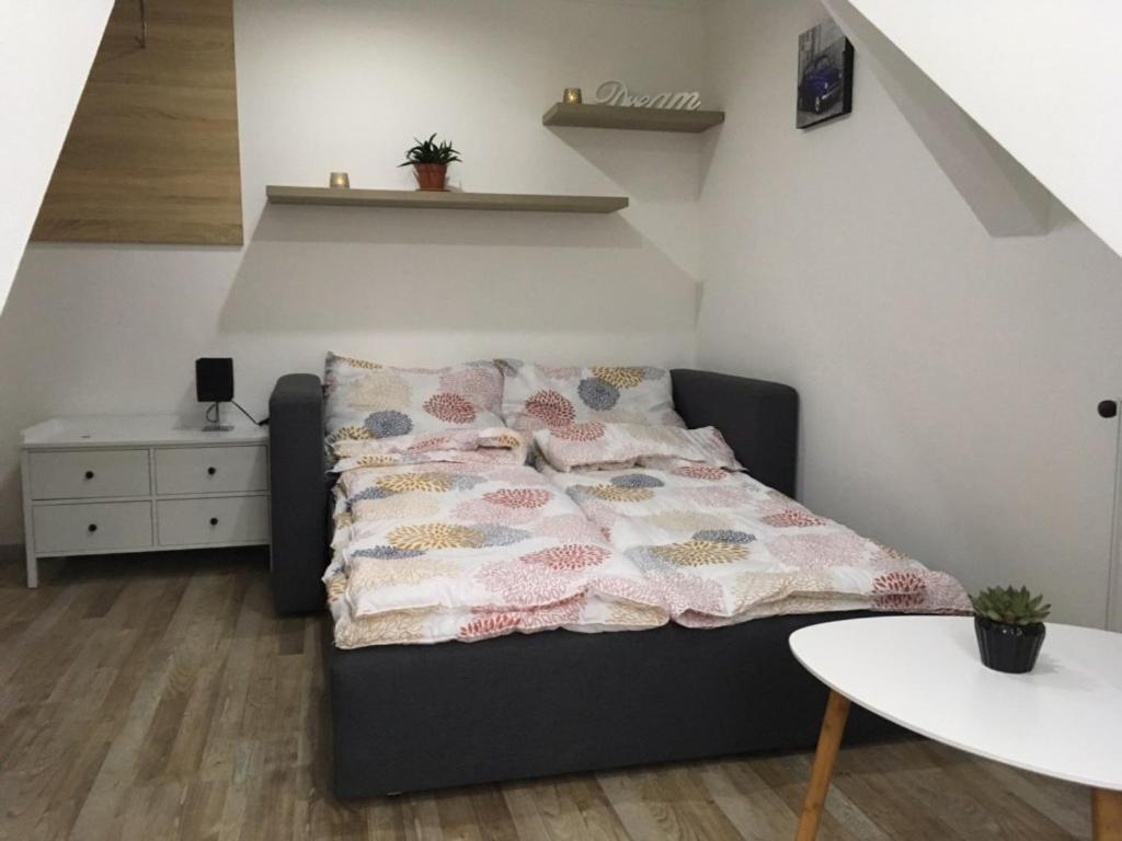 Rabbit Apartman Mosonmagyarovar Ngoại thất bức ảnh