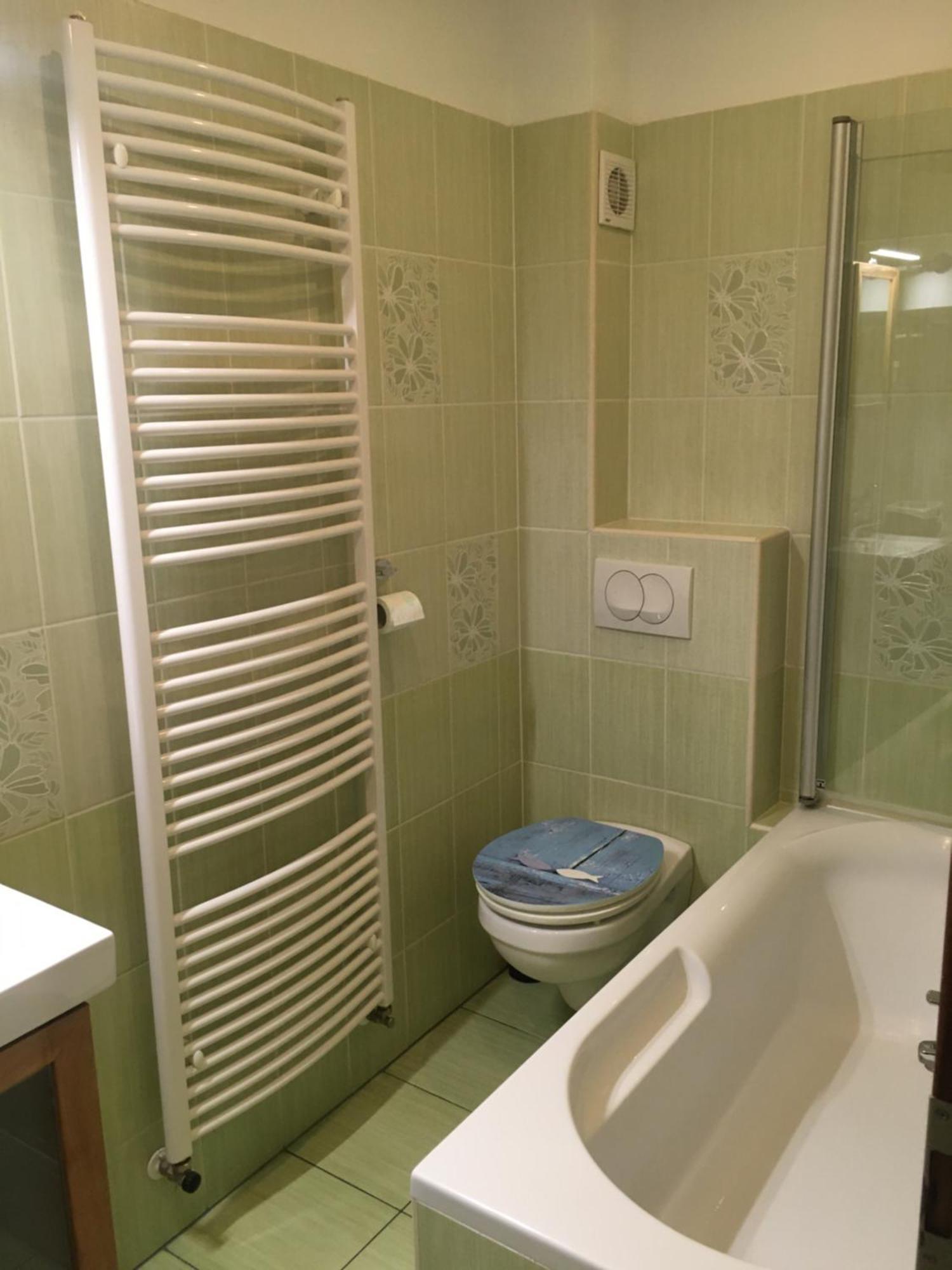Rabbit Apartman Mosonmagyarovar Ngoại thất bức ảnh